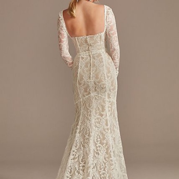 David’s Bridal Wedding dress - Picture 5 of 6